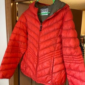 Xersion coat size XL